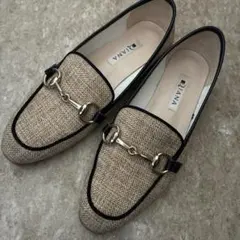 ダイアナ　パンプス