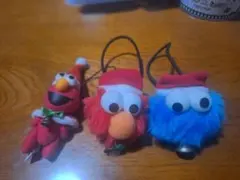 セサミストリート　サンタ帽子 ヘアゴム、ストラップ