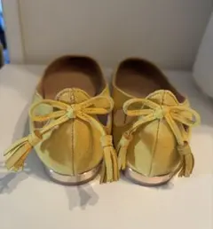 RANDAイエロースエードポインテッドトゥフラットシューズ