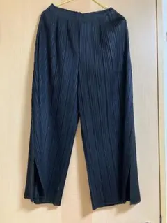 PLEATS PLEASE イッセイミヤケ プリーツパンツ ブラック - メルカリ