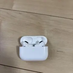 AirPods Pro 本体 ホワイト 充電ケーブル付き