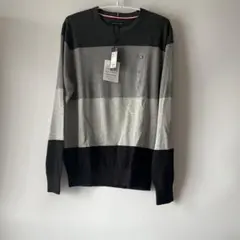 トミーヒルフィガー　薄手ニット　Mサイズ