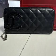 정규품・ 상태좋음 CHANEL 칸본라인 마트라세 라운드 패스너 블랙