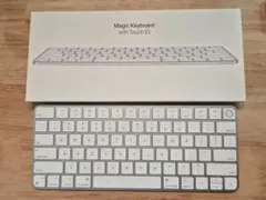 Magic Keyboard with Touch ID Lightning