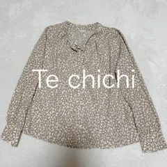 【極美品】テチチ Te chichi 総柄 ボウタイ ブラウス ベージュ 長袖のサムネイル