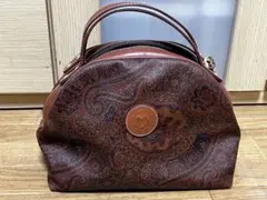 Item thumbnail for item 90ba7bc3-0ba4-478f-961c-12656a18d0c8