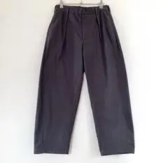 【未使用に近い】GU ジーユー カーブタックパンツLサイズ ダークグレー