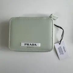 プラダ　ポーチ