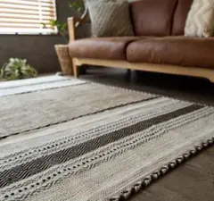 【未開封】サヤンサヤン 手織りインドキリム 90x130 1畳 アイボリー