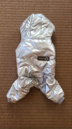 犬用シルバー フード付きダウンジャケット