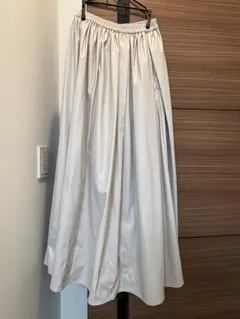 GALLARDAGALANTE フェイクレザーベージュフレアスカート