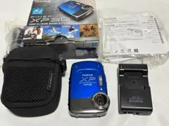 FUJIFILM　FINEPIX　XP30　GPS　箱・説明書あり　専用ケース付のサムネイル