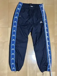 Item thumbnail for item e805997d-76be-4118-87e1-c243316ec88a