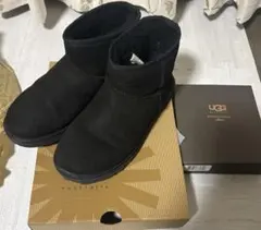 【ジャンク品】UGG クラシックミニ ブーツ 25cm 中古ケアキット付き