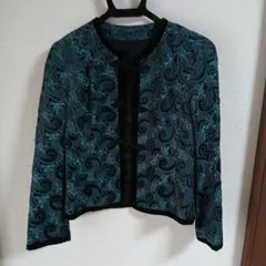 オーダー品　ノーカラージャケット 青緑色刺繍