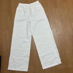 GU ホワイト ワイドパンツ