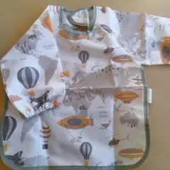 ☆新品未使用☆　お食事エプロン　ベビーキッズ