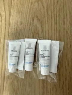 LA ROCHE-POSAY MELA B3 セラム サンプル 3本セットのサムネイル