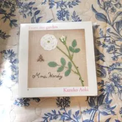 Kazuko Aoki刺繍キット From my garden　白い薔薇