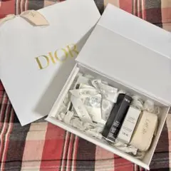 2025年最新】diorサンプルセットの人気アイテム - メルカリ
