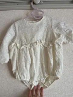 【petit main】フリル付きロンパース