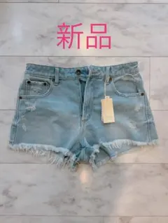 【新品】水着の上から履けるTo the seaダメージデニムショートパンツのサムネイル