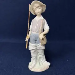 美品】カポディモンテ フィギュリン 果物かごを持った少年 - メルカリ