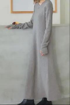 titivate クルーネックフレアシルエットニットワンピース