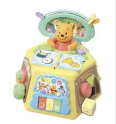 ディズニーベイビー　くまのプーさん　ゆびさき知育いっぱいできた