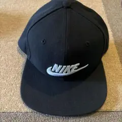 Nike ブラックキャップ フラットブリム