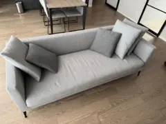 【エーディコア・ディバイズ】3人掛けソファ（クッション5個付き）