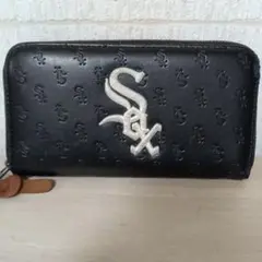 MLB PU型押し刺繍　総柄 長財布 シカゴ・ホワイトソックス