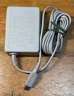 （中古）ニンテンドー3DS/2DS/DSi ACアダプター⭐︎任天堂純正⭐︎