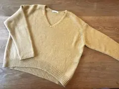 vネック キャメル
