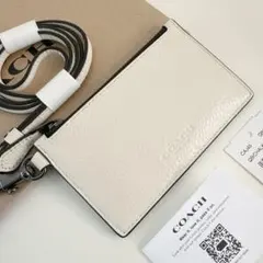 COACH コーチ　ネックストラップ付き　カードケース　パスケース　小銭入れ財布