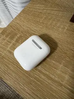 AirPods本体 ホワイト 充電ケース付き