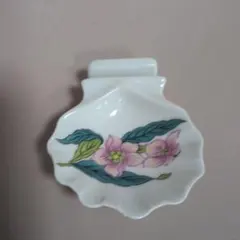 PORCELAINE DE PARIS 貝殻型 トレイ