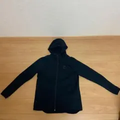 ジップパーカー 黒