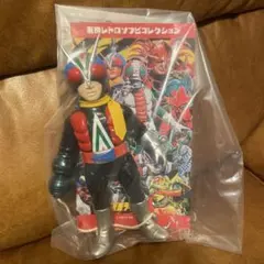 東映レトロソフビコレクション ライダーマンひも付きVer. 東映レトロソフビコレクションに『仮面ライダー』蜂女の