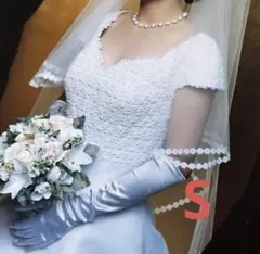 ウェディングドレス Aライン　Sサイズ　サイズオーダー　パニエ　腰装飾　手袋付き