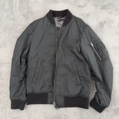 UNIQLO ブラック MA-1ジャケット