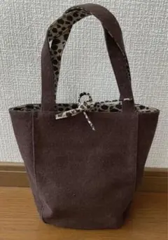 Item thumbnail for item 41ed2c59-2d3f-41fc-b474-eecd24ae28c3