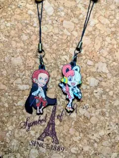 【美品】ワンピース×くら寿司コラボ ラバーキーホルダー２点セットウタ＆シャンクス