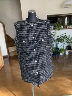 Item thumbnail for item 953ca1e8-4ca8-4edd-95a8-3f1b8b3b20b5