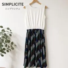 Simplicité ノースリーブワンピース　夏　フレア　ワンピース　幾何学模様