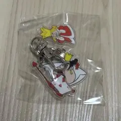 ディズニー　キーホルダー　ハートの女王　アリス