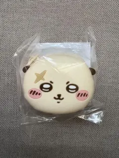 ちいかわ　おかおミニシリコンポーチ　ラッコ