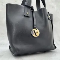 ✨美品✨フルラ サリー トートバッグ Fチャーム レザー ブラック
