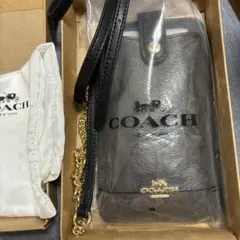 COACH シグネチャー　スマホショルダーのサムネイル