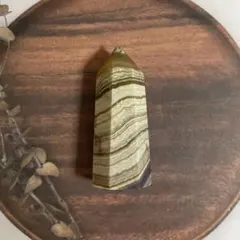 天然石　イエローバンデッドカルサイト　ポイントタワー